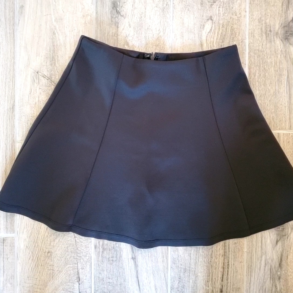 Black skirt
